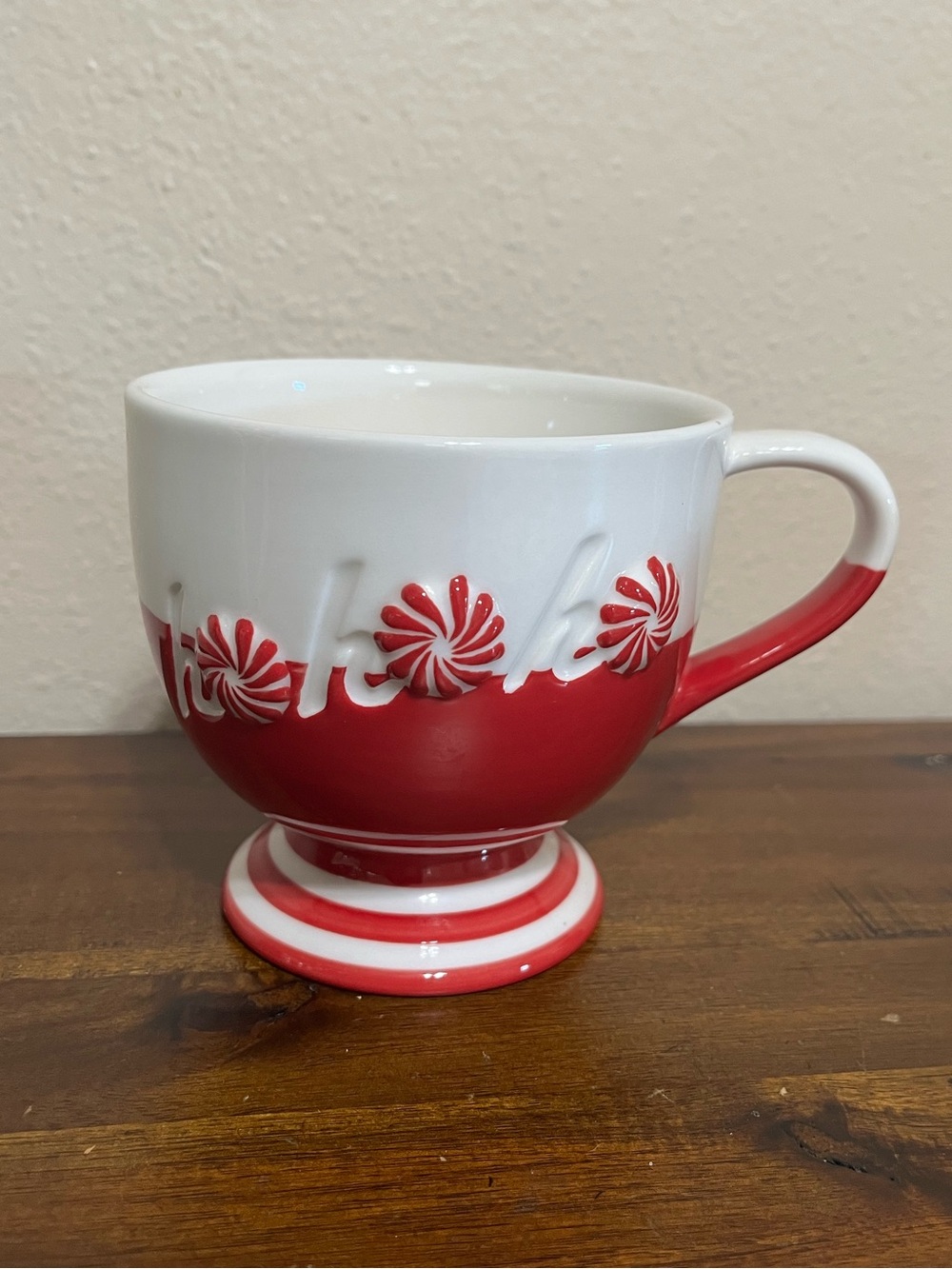 Starbucks 2007 Red and White Peppermint Pedestal Mug
